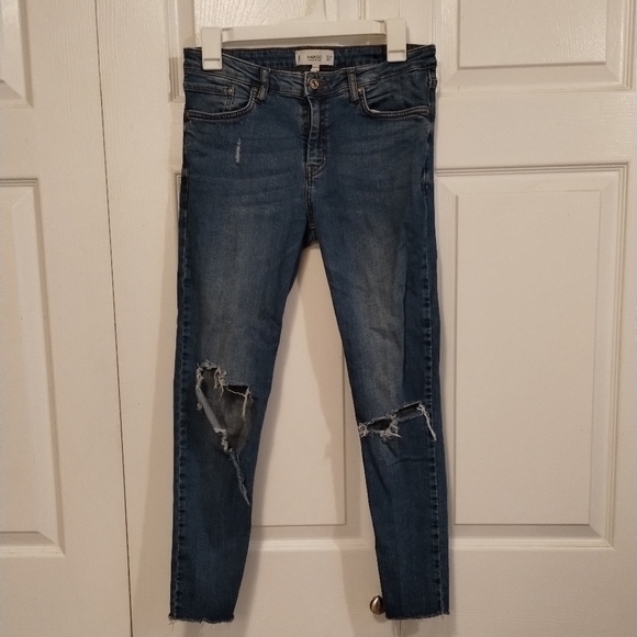 Mango medium wash thrashed ankle cropped jeans - Picture 2 of 7